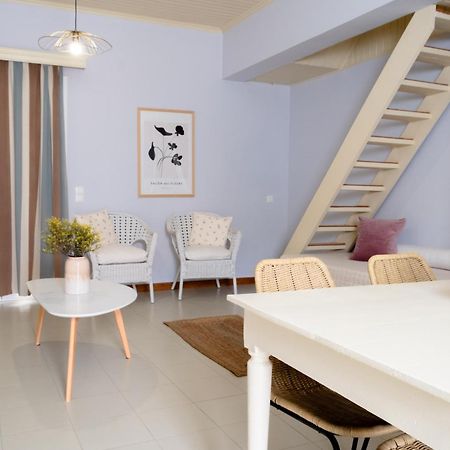 Blue House Apartments วาซิลิคอส ภายนอก รูปภาพ