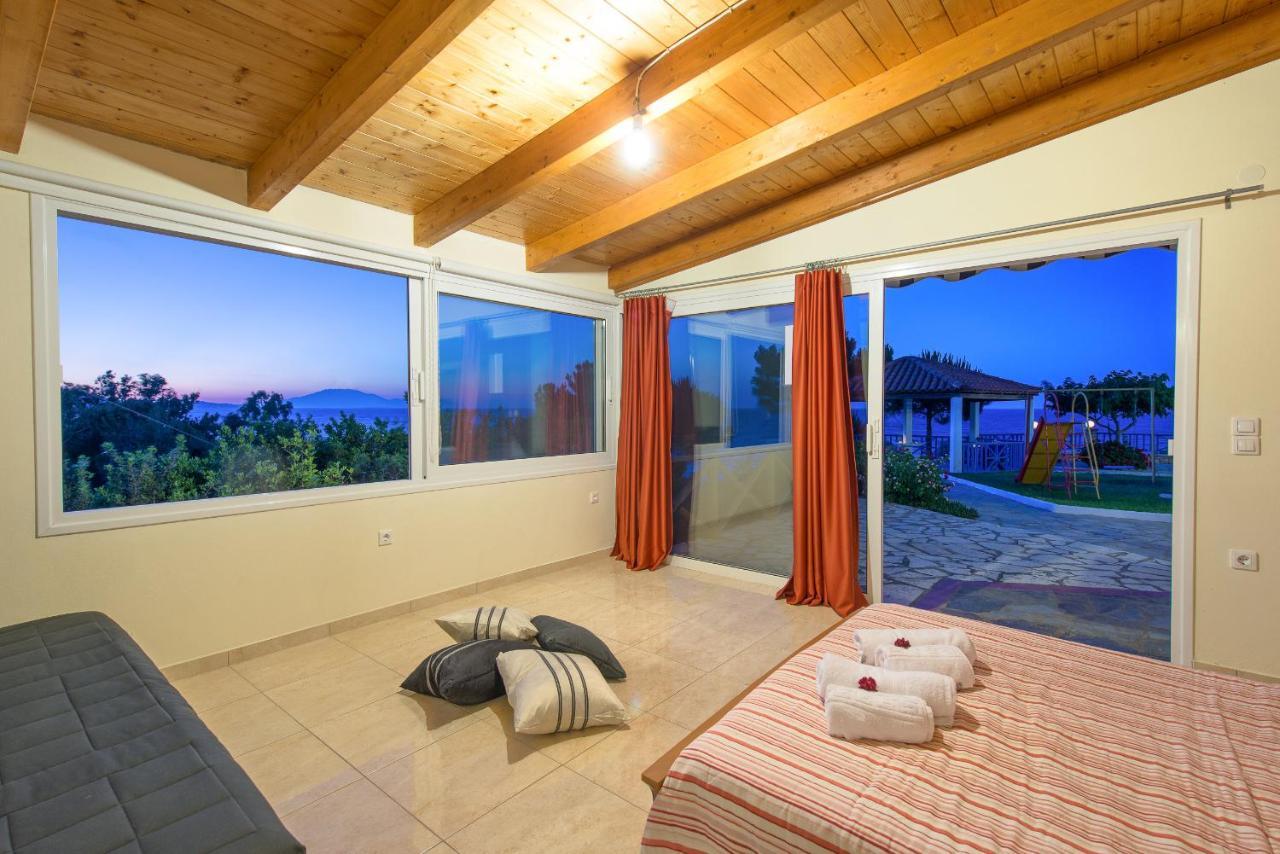 Blue House Apartments วาซิลิคอส ภายนอก รูปภาพ