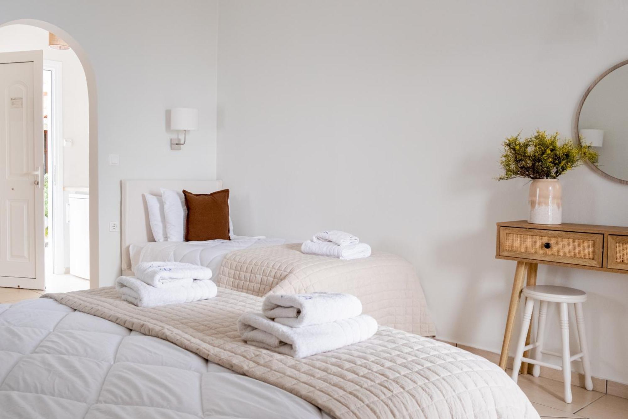 Blue House Apartments วาซิลิคอส ห้อง รูปภาพ