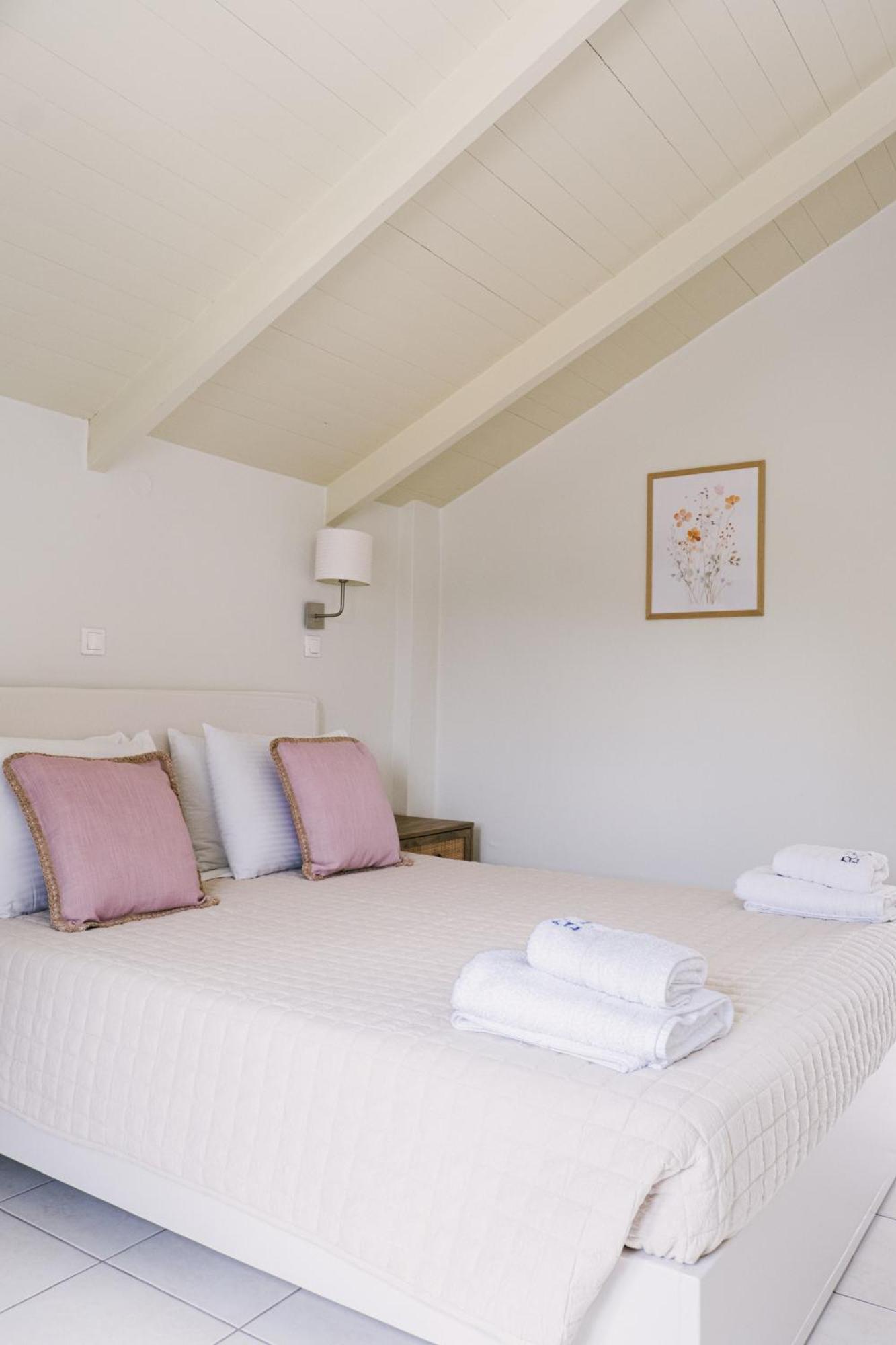 Blue House Apartments วาซิลิคอส ห้อง รูปภาพ
